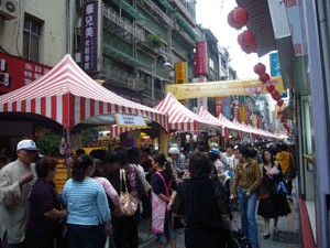 國內自創品牌展售會造成民眾搶購情形(2)|2007第3屆好鞋好襪嘉年華